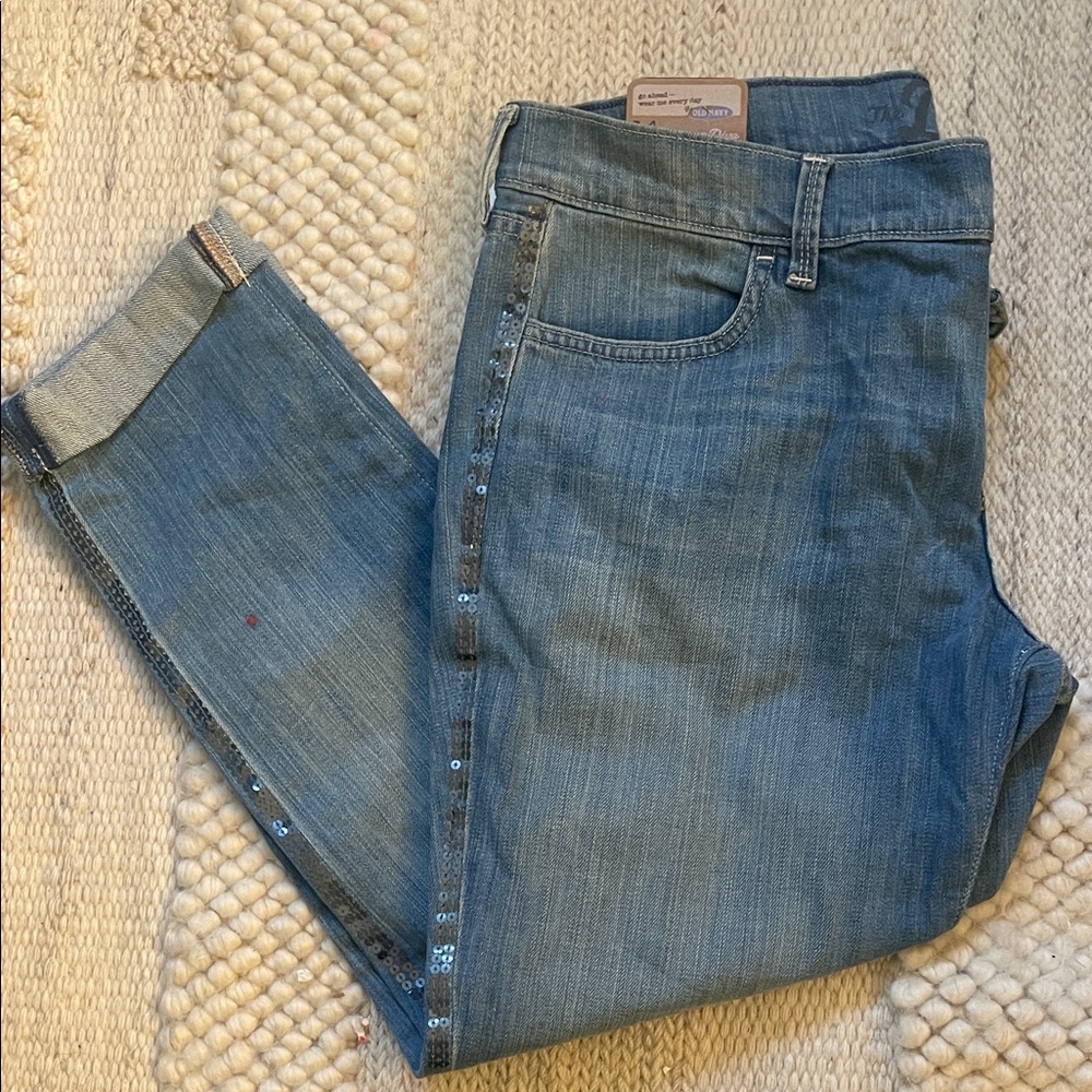 Old Navy Diva Sequin Cuffed Jeans. Size 14